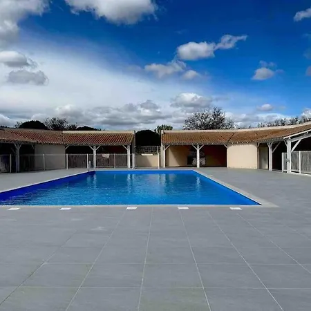 Holiday home Ferienhaus + Meer + Natur Portiragnes