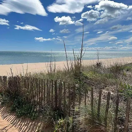 Holiday home Ferienhaus + Meer + Natur Portiragnes